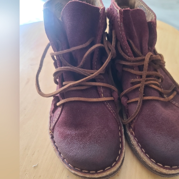 BORN TEMPLE II LEATHER ANKLE BOOTIES SIZE US 6/EU 36.5 COLOR DARK RED NEW!!! - Picture 6 of 6